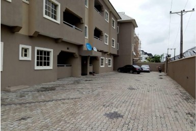 Pictures of Spar property
